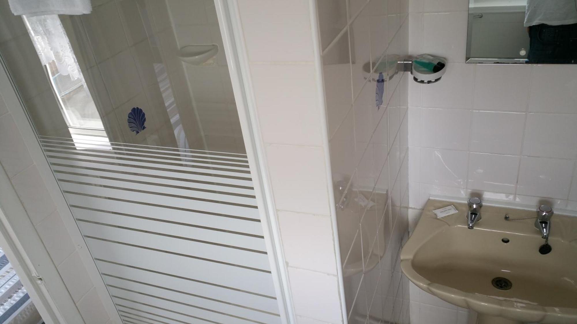 The Rosslyn Hotel Paignton Room photo
